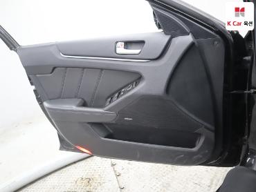 2012 - kia k7