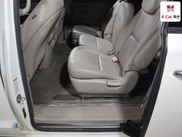 2017 - kia carnival