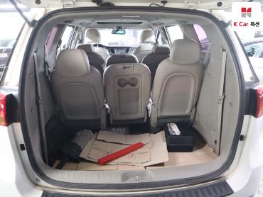 2017 - kia carnival