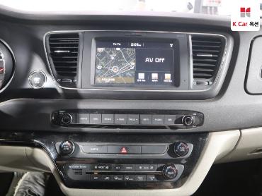 2017 - kia carnival