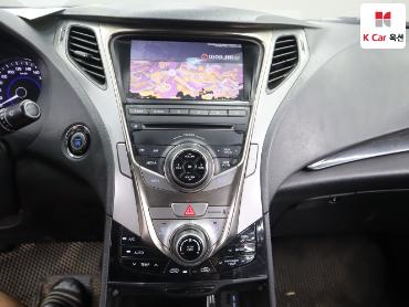 2012 - hyundai grandeur