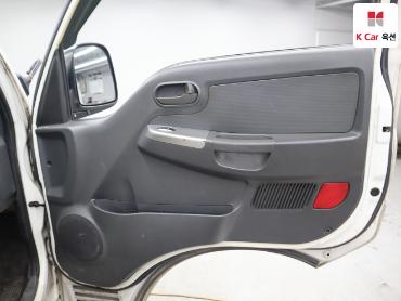 2016 - kia bongo iii