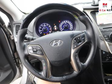 2012 - hyundai grandeur