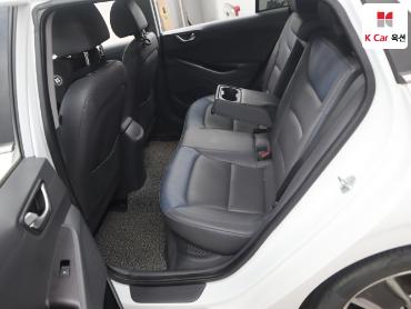 2016 - hyundai ioniq