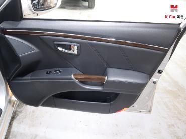 2009 - hyundai grandeur
