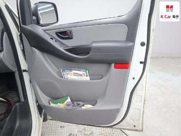 2021 - hyundai grand starex
