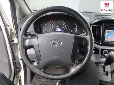 2021 - hyundai grand starex