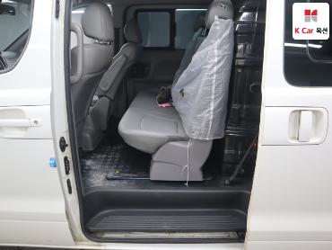 2021 - hyundai grand starex