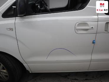 2021 - hyundai grand starex
