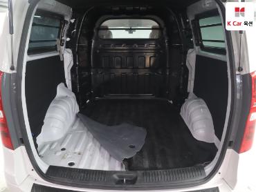 2021 - hyundai grand starex