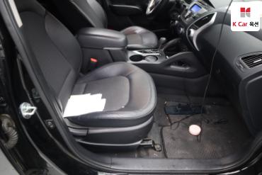 2011 - hyundai tucson