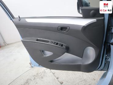 2015 - chevrolet spark