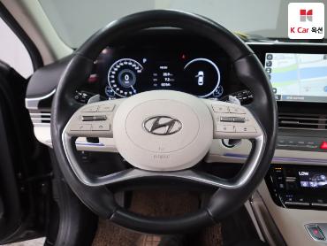 2022 - hyundai grandeur