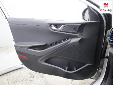 2017 - hyundai ioniq