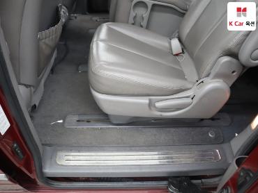 2011 - kia carnival