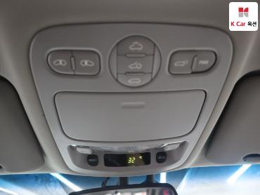 2011 - kia carnival