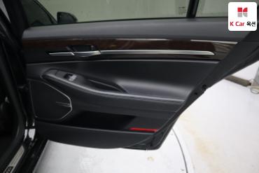 2016 - genesis eq900