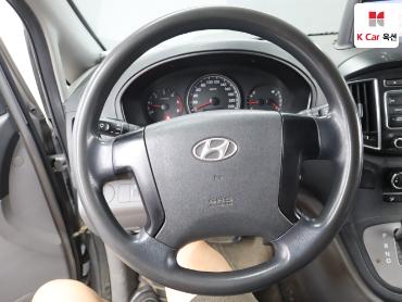 2016 - hyundai grand starex
