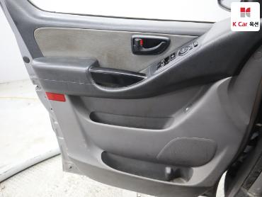 2016 - hyundai grand starex