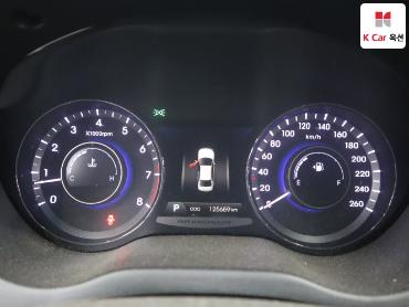 2013 - hyundai grandeur