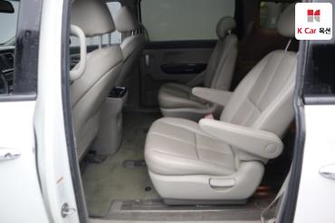 2017 - kia carnival