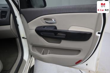 2017 - kia carnival