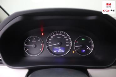 2019 - hyundai grand starex