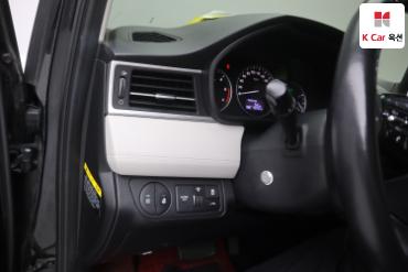 2019 - hyundai grand starex