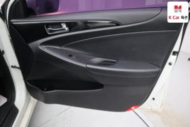 2011 - hyundai sonata
