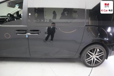 2022 - hyundai staria