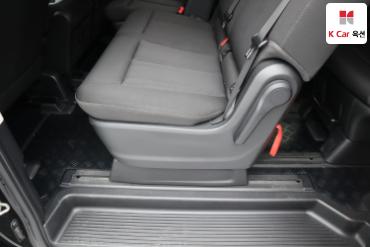 2022 - hyundai staria
