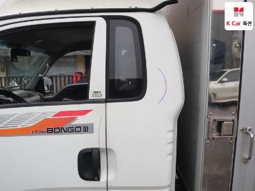 2017 - kia bongo iii