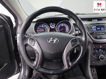 2014 - hyundai avante