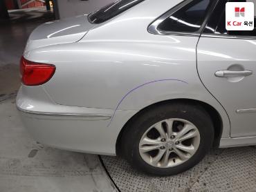 2010 - hyundai grandeur