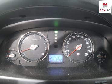2010 - hyundai grandeur
