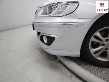 2010 - hyundai grandeur