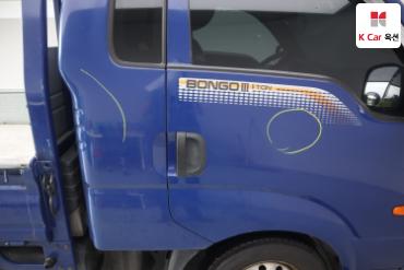 2016 - kia bongo iii