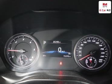 هيونداي سانتافي 2021 — صورة 11
