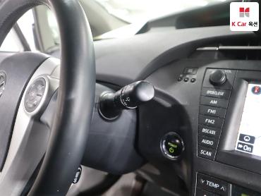 2010 - toyota prius