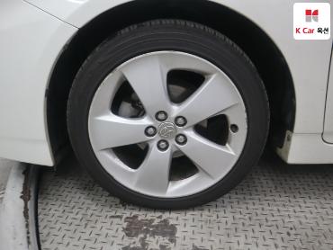 2010 - toyota prius