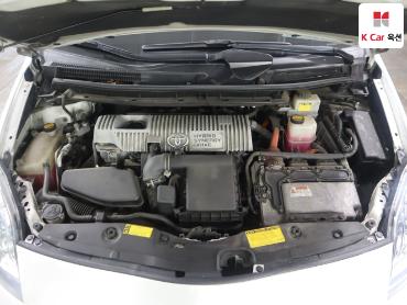 2010 - toyota prius