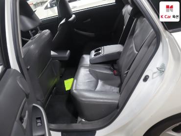 2010 - toyota prius