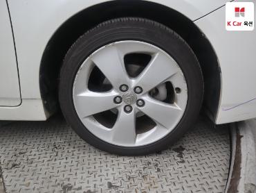 2010 - toyota prius