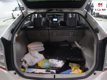 2010 - toyota prius