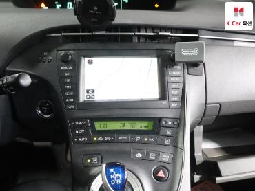 2010 - toyota prius