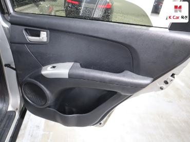 2010 - kia sportage