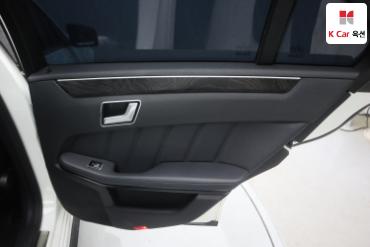 2013 - mercedes-benz e220