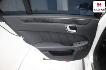 2013 - mercedes-benz e220