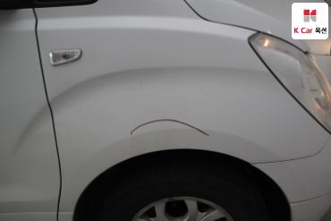 2012 - hyundai grand starex