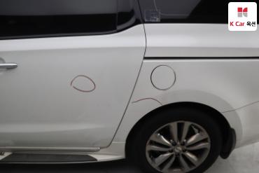 2018 - kia carnival